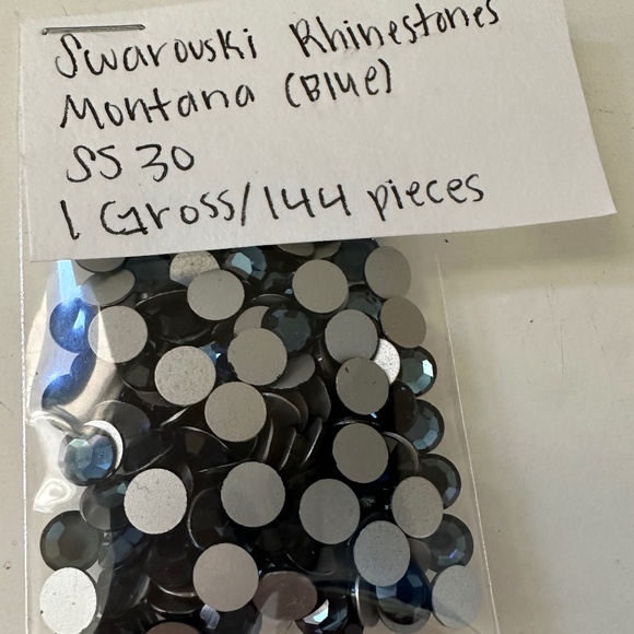 Swarovski Rhinestones - Picture 2 of 8
